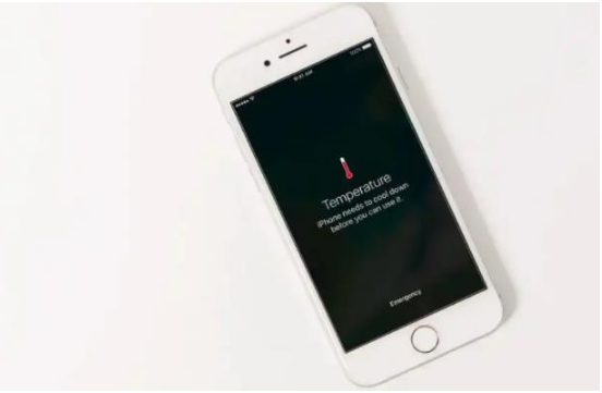 博湖苹果手机维修分享iPhone 手机发热如何快速降温 
